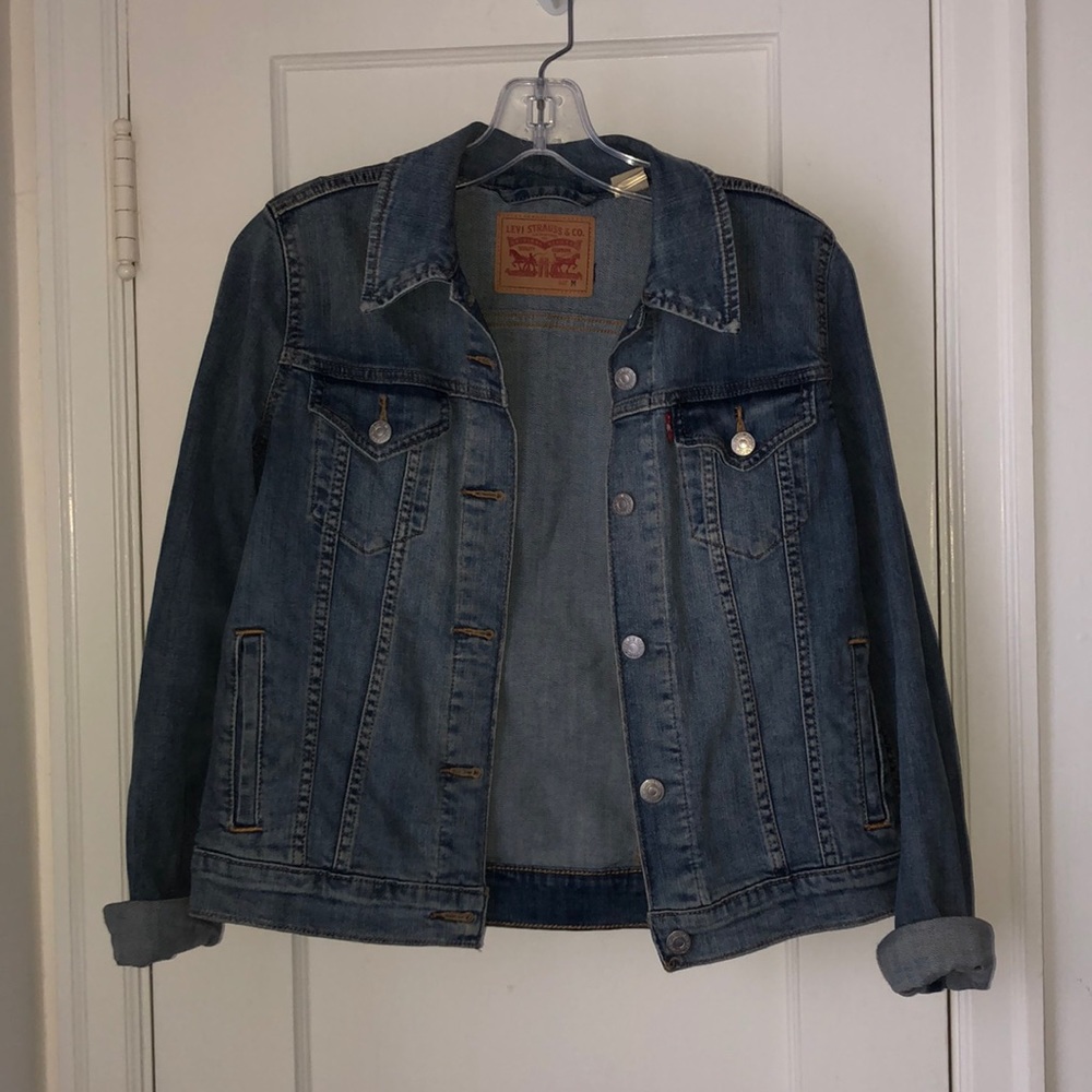 Levi’s medium jean jacket